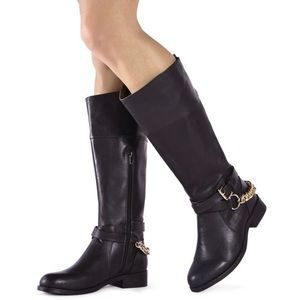 NIB!! Tall Boots with Gold Chain